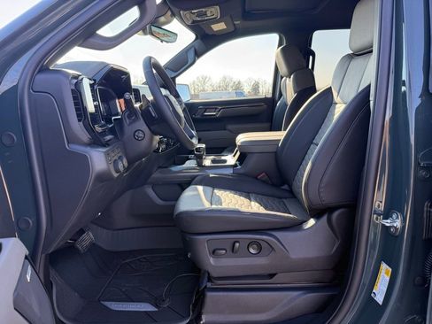 New 2026 Chevrolet Silverado 1500 ZR2 image 34