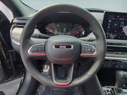 Used 2023 Jeep Compass Limited AWD/4WD image 18