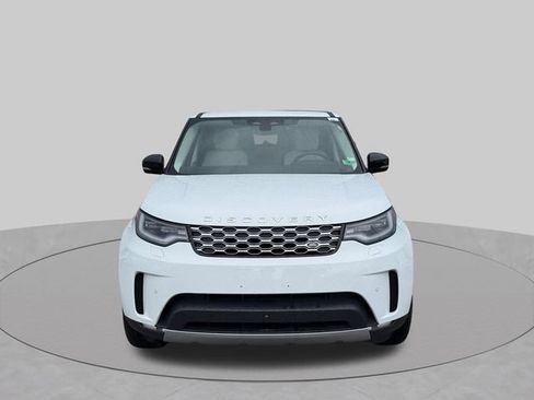 Used 2025 Land Rover Discovery S AWD/4WD image 15
