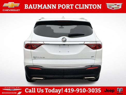 Used 2024 Buick Enclave Essence w/ Sport Touring Edition AWD/4WD image 6