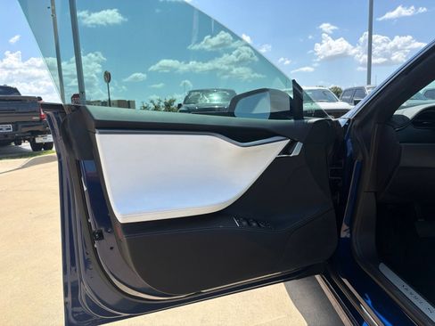 Used 2020 Tesla Model S Long Range AWD/4WD image 13