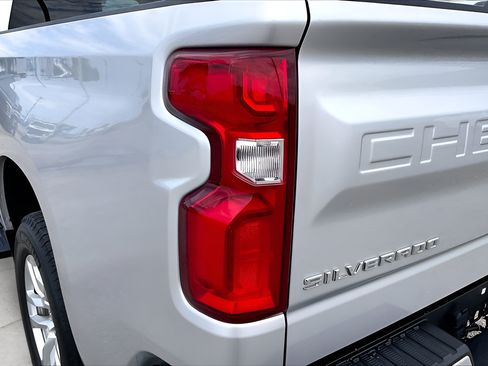 Used 2022 Chevrolet Silverado 1500 RST RWD image 31