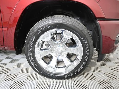 Used 2025 RAM 1500 Big Horn AWD/4WD image 12