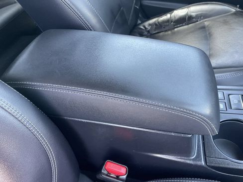 Used 2018 Subaru Outback 2.5i Limited AWD/4WD image 32
