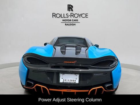 Used 2018 McLaren 570S Spider image 8