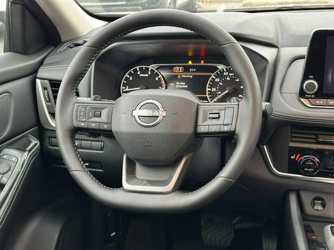 New 2026 Nissan Rogue SV image 7