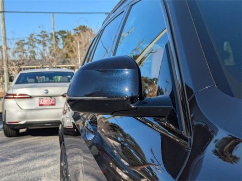 New 2026 BMW X7 xDrive40i w/ Executive Package image 13