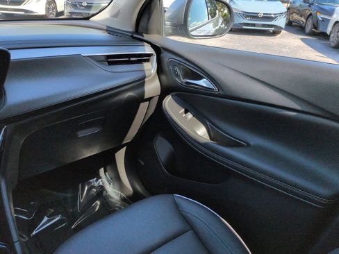 Used 2026 Buick Encore GX Avenir w/ Avenir Technology Package FWD image 16