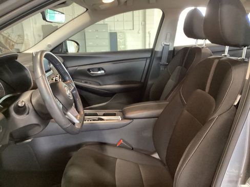 Used 2024 Nissan Sentra SV w/ All-Weather Package image 11