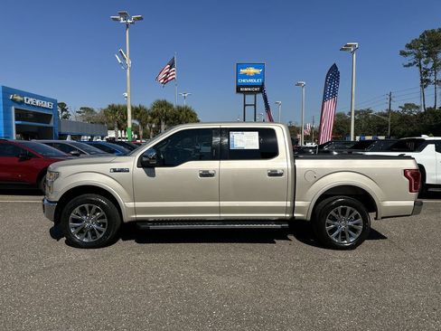 Used 2017 Ford F150 Lariat image 13
