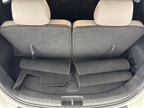 Used 2017 Hyundai Santa Fe SE image 30