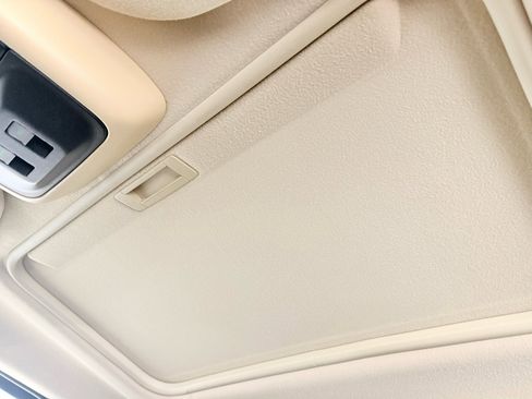 Used 2010 Mercury Mountaineer Premier image 46