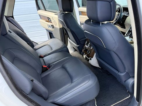 Used 2018 Land Rover Range Rover Autobiography AWD/4WD image 17