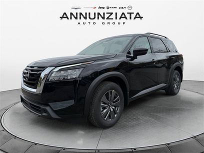 New 2025 Nissan Pathfinder SV w/ Cargo Package