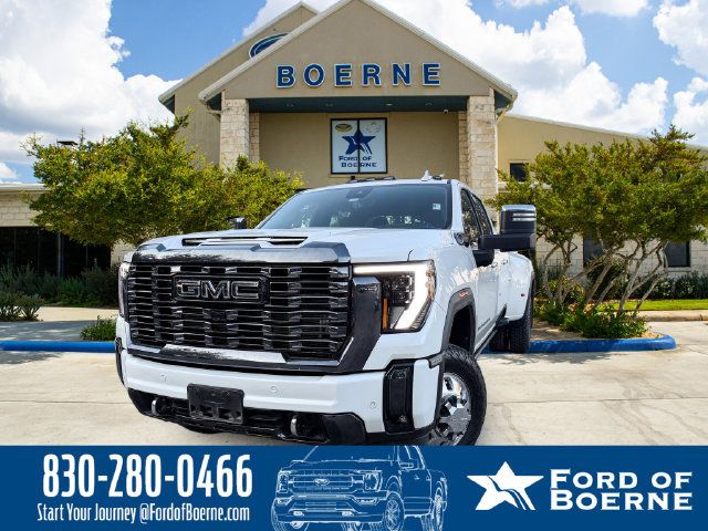 Used 2024 GMC Sierra 3500 Denali Ultimate AWD/4WD image 1