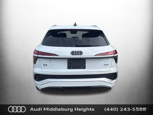 Used 2026 Audi Q3 quattro 2.0T AWD/4WD image 7
