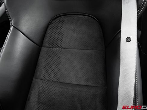 Used 2019 Porsche 911 GT3 RS image 46