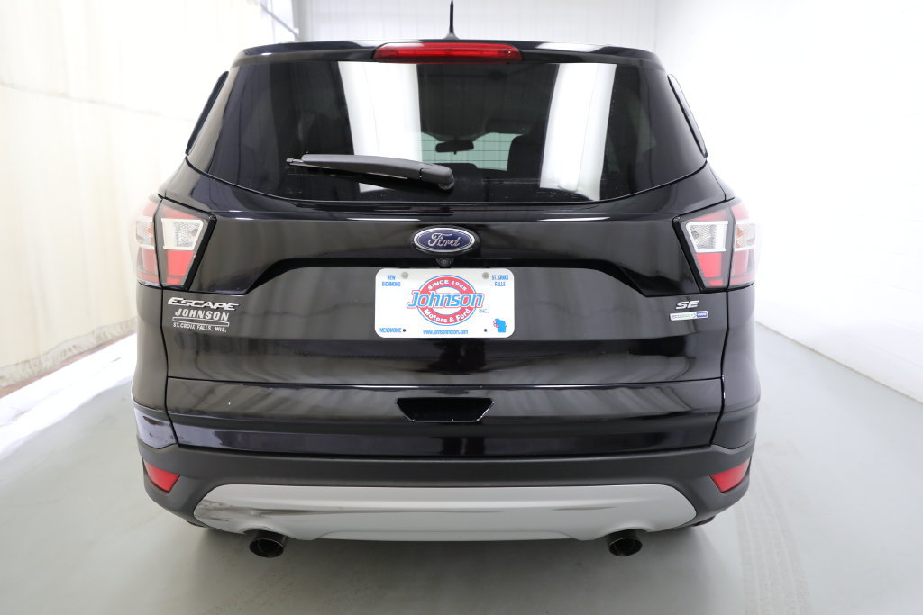Used 2018 Ford Escape SE w/ SE Sync 3 Package AWD/4WD image 8
