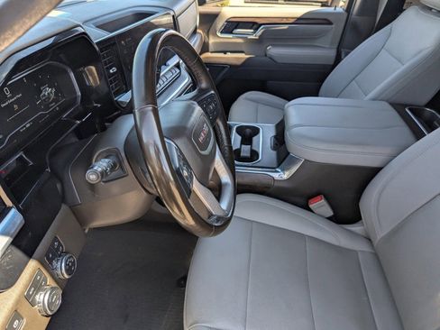 Used 2024 GMC Sierra 2500 SLT w/ SLT Premium Package AWD/4WD image 23