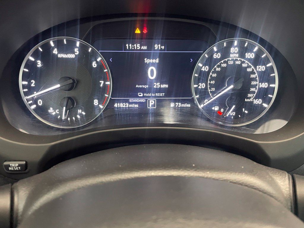 Used 2023 INFINITI QX55 Luxe w/ Cargo Package AWD/4WD image 7