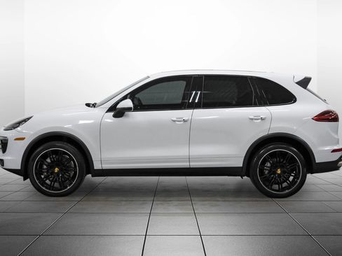 Used 2017 Porsche Cayenne S w/ Premium Plus Package image 12