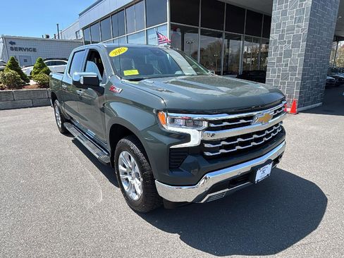 Used 2025 Chevrolet Silverado 1500 LTZ w/ LTZ Premium Package AWD/4WD image 1