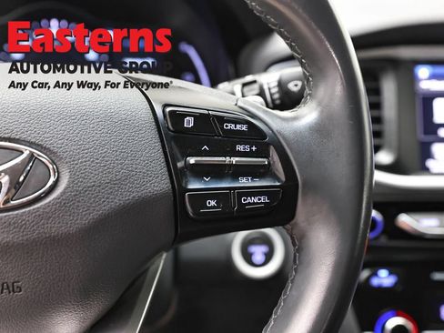 Used 2019 Hyundai Ioniq Electric FWD image 16