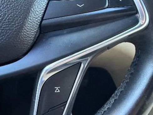 Used 2017 Cadillac XT5 FWD w/ LPO, Wheel Lock Package image 20