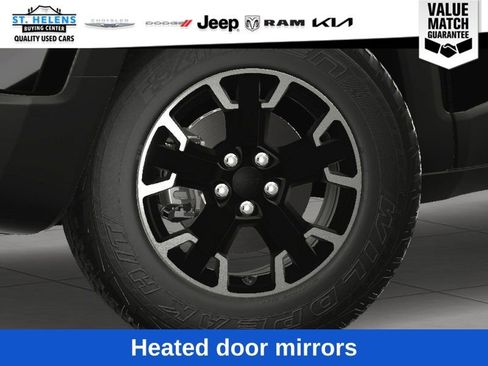 Used 2023 Jeep Renegade Latitude w/ Sun/Sound Group AWD/4WD image 14
