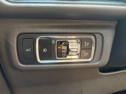 Used 2022 Lincoln Corsair Reserve w/ Equipment Group 201A AWD/4WD image 19