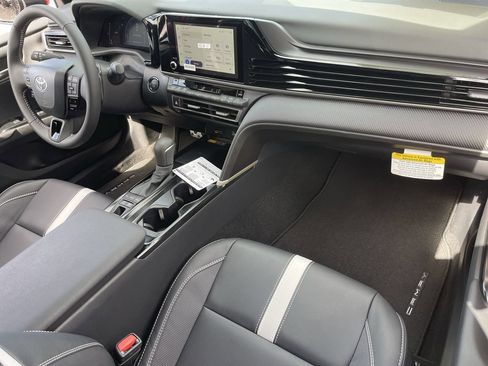 New 2026 Toyota Camry SE FWD image 25
