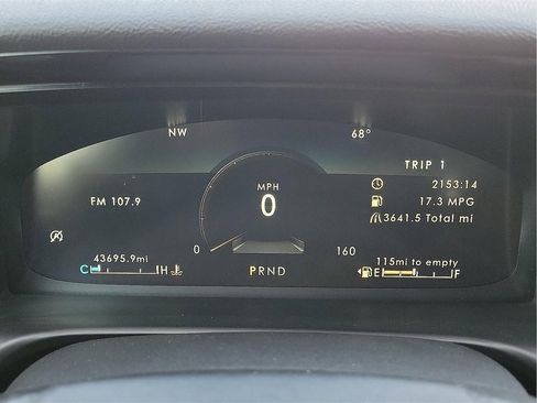 Used 2022 Lincoln Aviator Reserve image 17