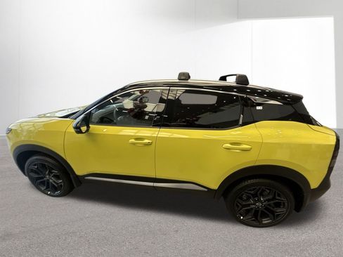 New 2026 Nissan Kicks SR w/ Cold Weather Package image 33