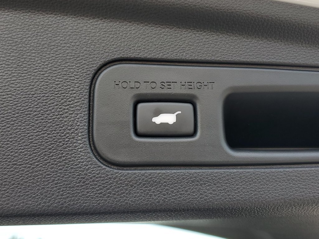 Certified 2024 Acura MDX w/ Technology Package FWD image 10