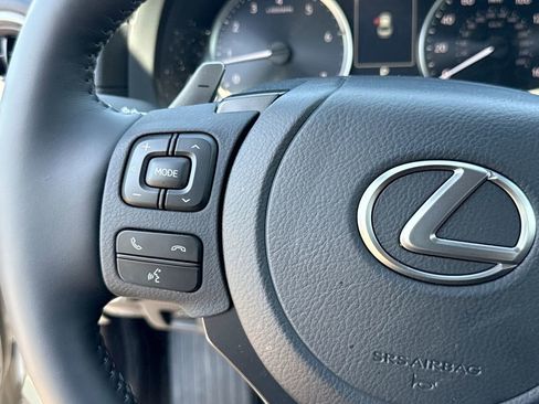 Used 2025 Lexus IS 350 F Sport RWD image 26