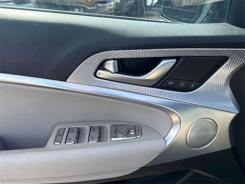 Used 2023 Genesis G70 2.0T w/ Sport Prestige Package image 22