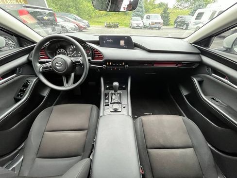 Used 2024 MAZDA MAZDA3 s FWD image 13