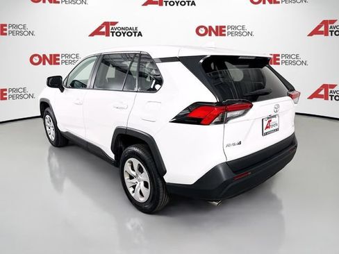 Used 2023 Toyota RAV4 LE AWD/4WD image 6