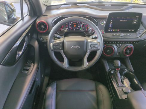 Used 2023 Chevrolet Blazer RS w/ Enhanced Convenience Package image 17