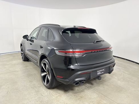 Certified 2025 Porsche Macan S image 3