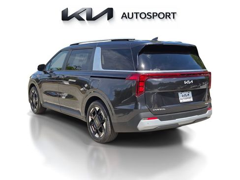 New 2026 Kia Carnival EX FWD image 10