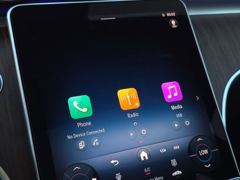 New 2025 Mercedes-Benz C 300 Sedan image 20