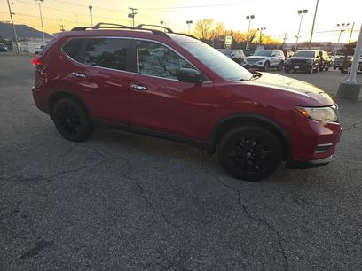 Used 2017 Nissan Rogue SV w/ Midnight Edition Package