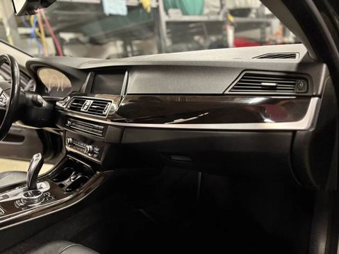 Used 2014 BMW 535d xDrive image 24