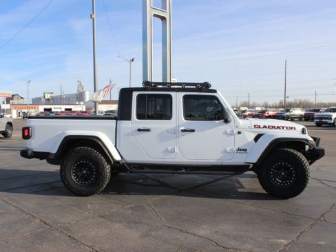 Used 2020 Jeep Gladiator Sport AWD/4WD image 7