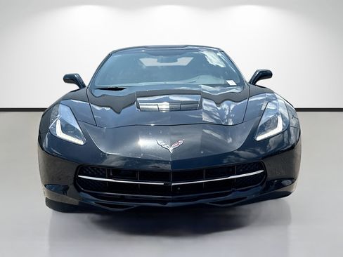 Used 2019 Chevrolet Corvette Stingray Coupe w/ 1LT RWD image 8