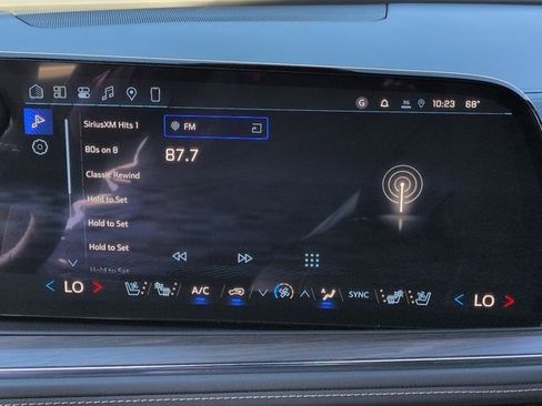 New 2026 Chevrolet Suburban Premier image 11