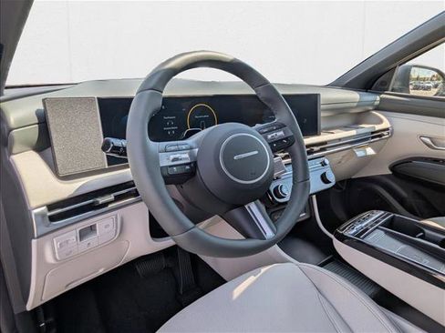 New 2026 Hyundai Tucson Limited image 11