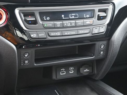 New 2026 Honda Ridgeline Black Edition image 15