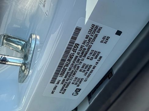 Used 2017 Chevrolet SS RWD image 24